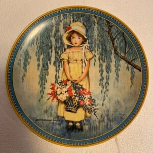 Vintage Knowles Limited Edition “EASTER” Wall Plate Jessie Willcox Smith